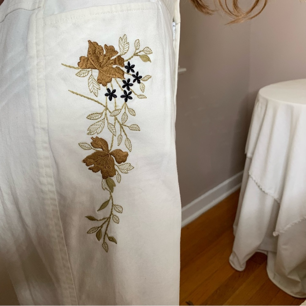 Spring Embroidered Brown & White Floral Wide Leg Cropped Pants - Picture 3 of 4
